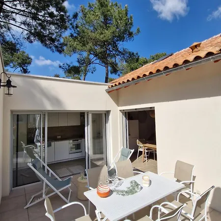 Des Sables Holiday home